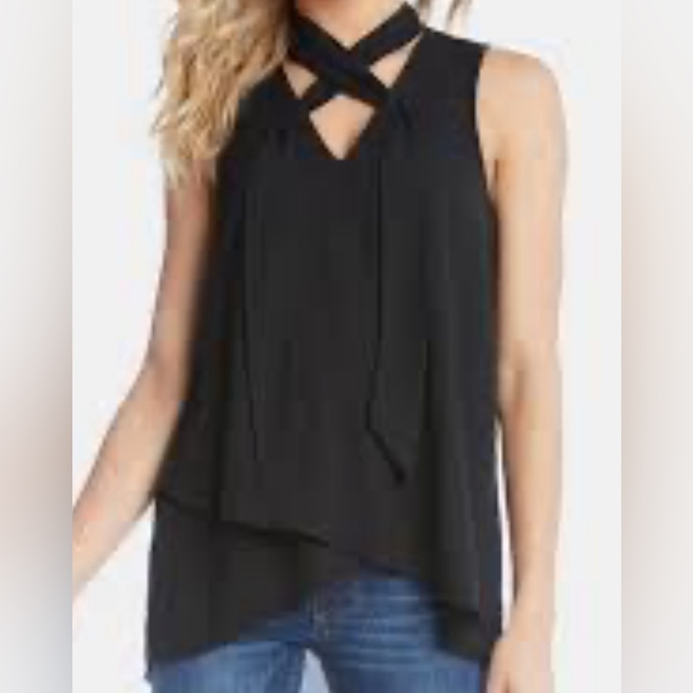 Beautiful Karen Kane cross neck tie blouse